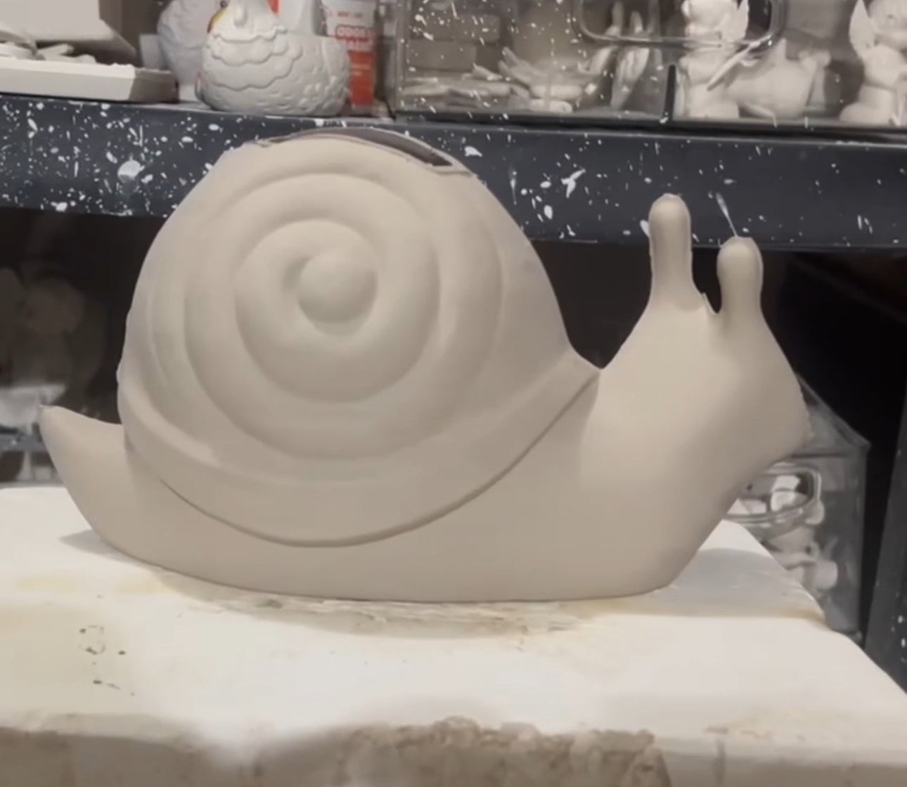 Snail Planter / Vase Bisque