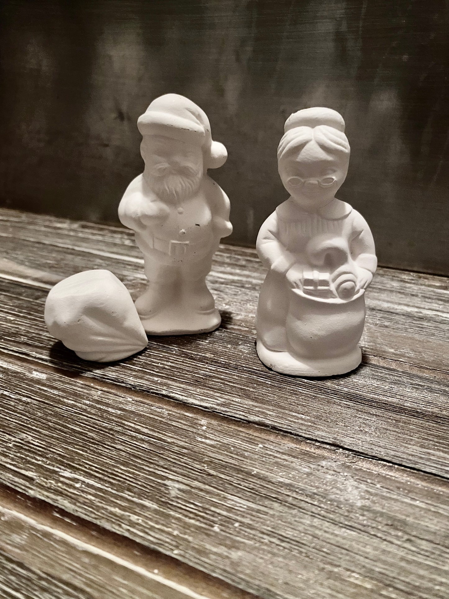 MINI Mr and Mrs Clause Bisque