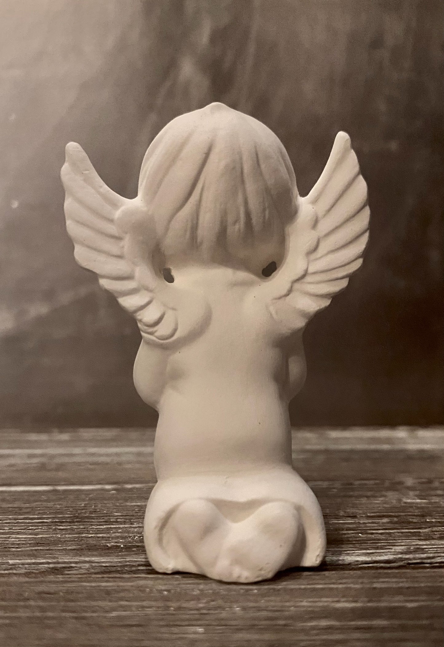 Kneeling Angel(s) Bisque Small