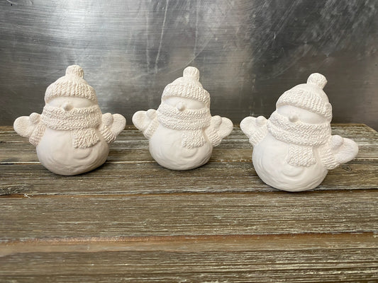 3 Snuggles Snowmen Bisque