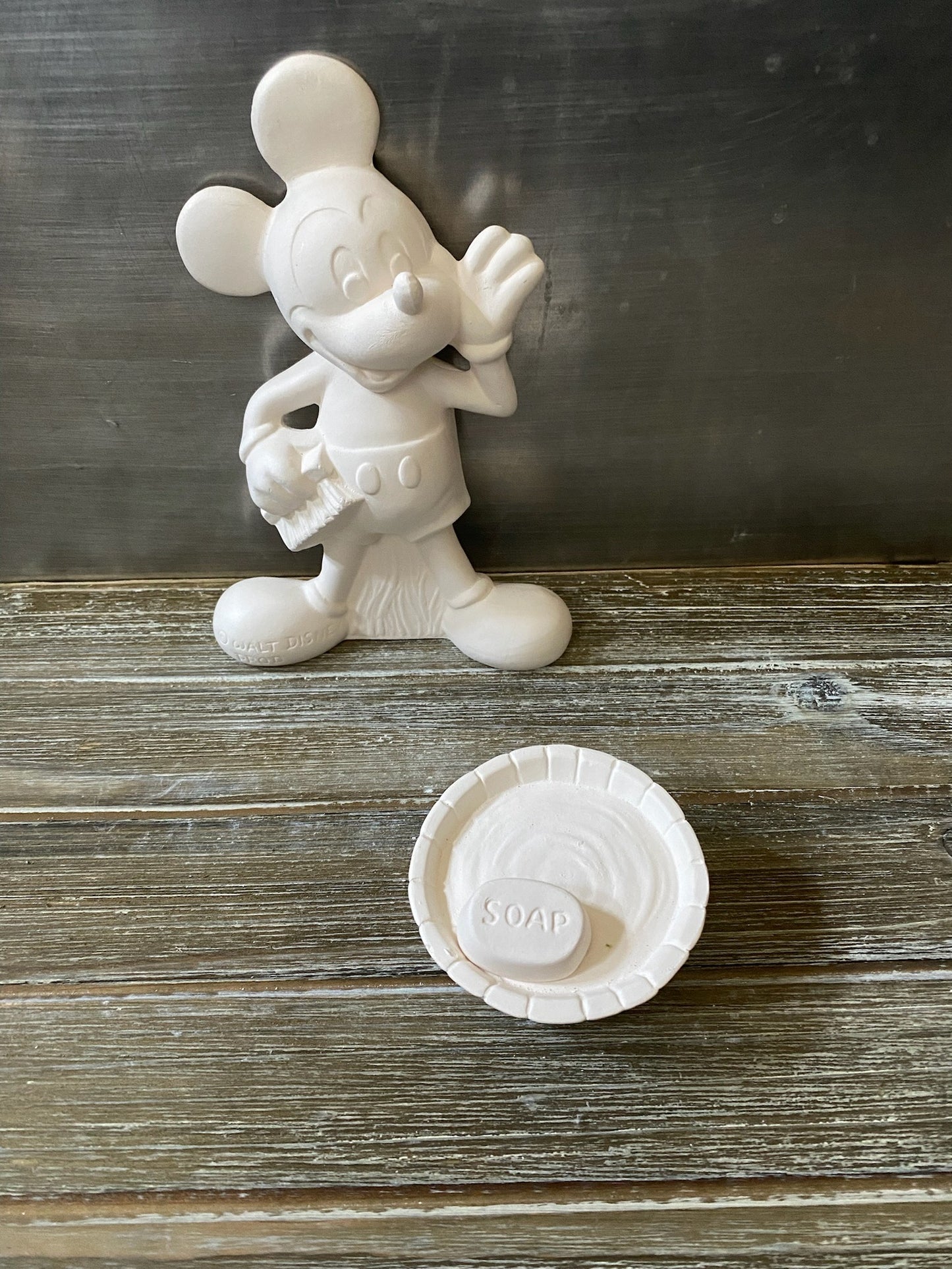 "Mickey" Tub & Soap Wall Hanger Bisque